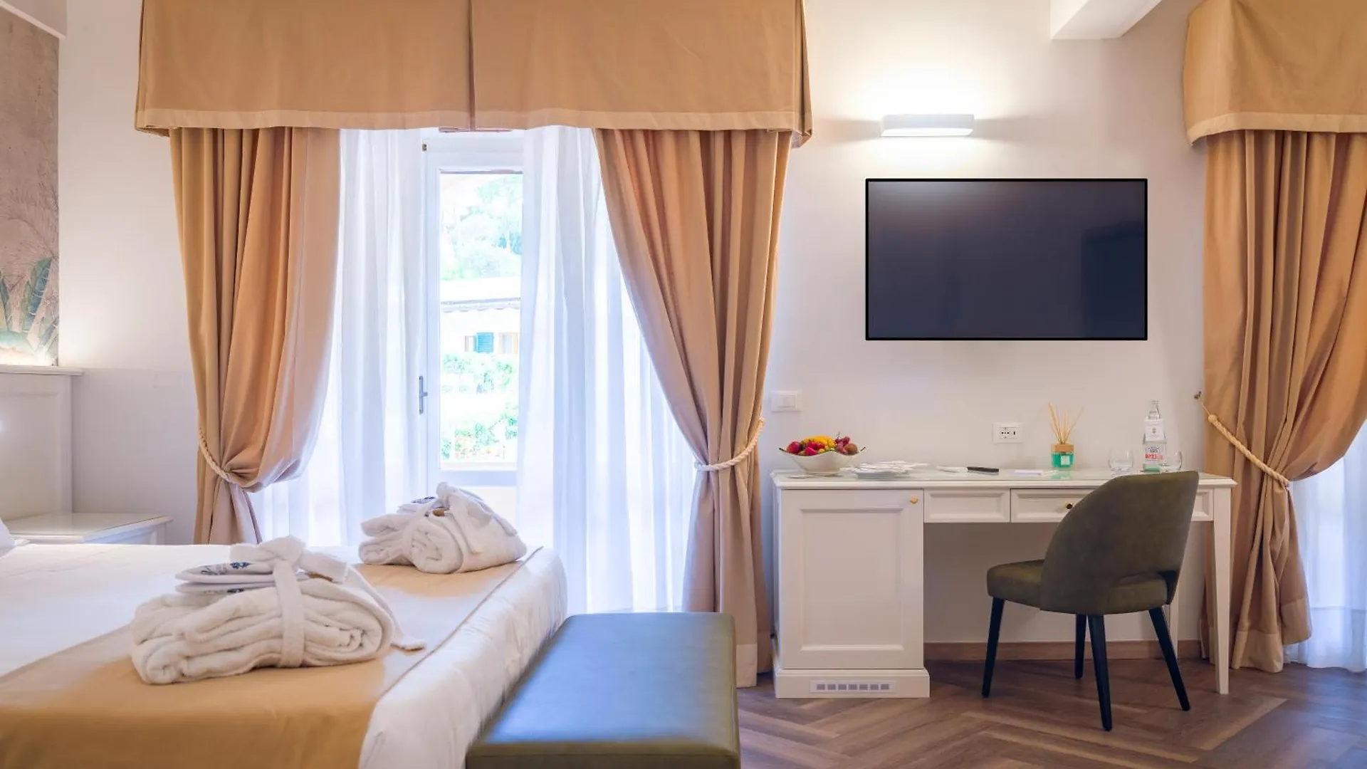 Hotel Villa Ottone بورتوفيرّايو