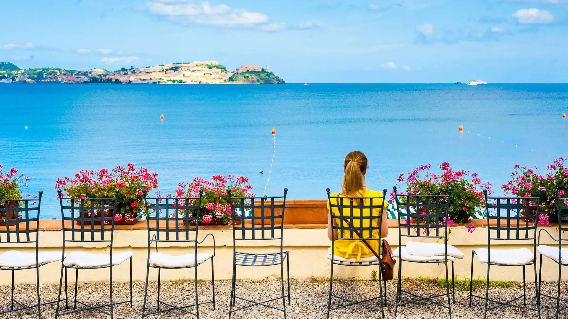 Hotel Villa Ottone contacts